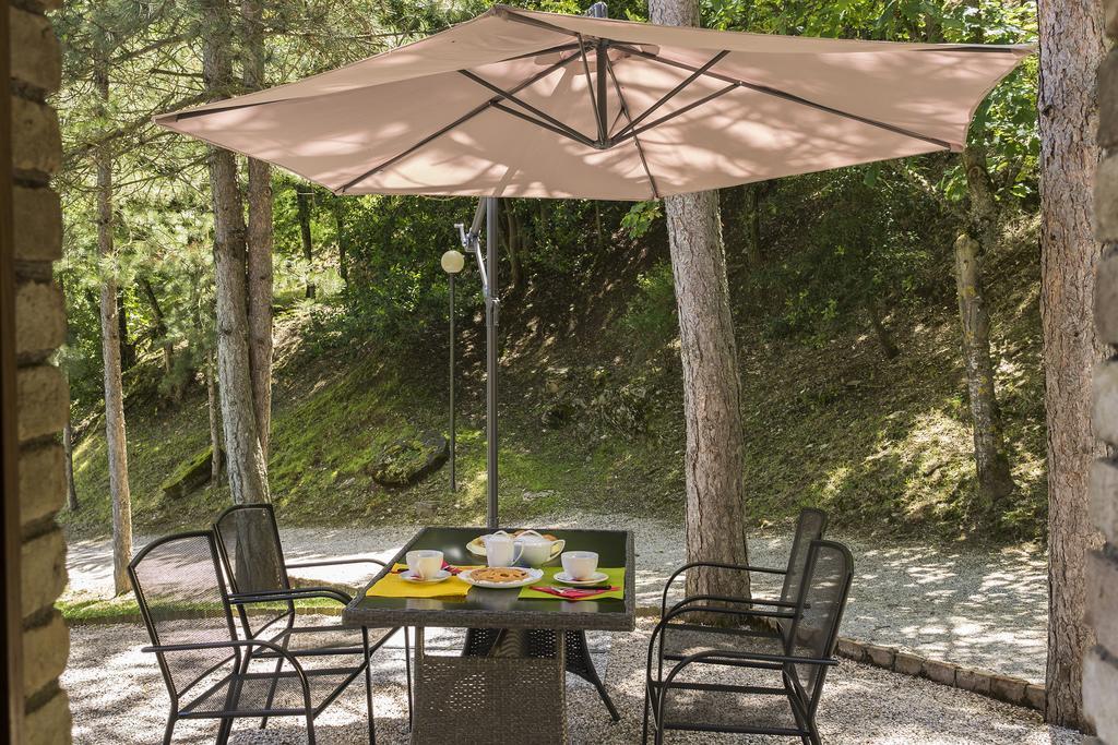 Agriturismo Monte Acuto Umbertide Phòng bức ảnh