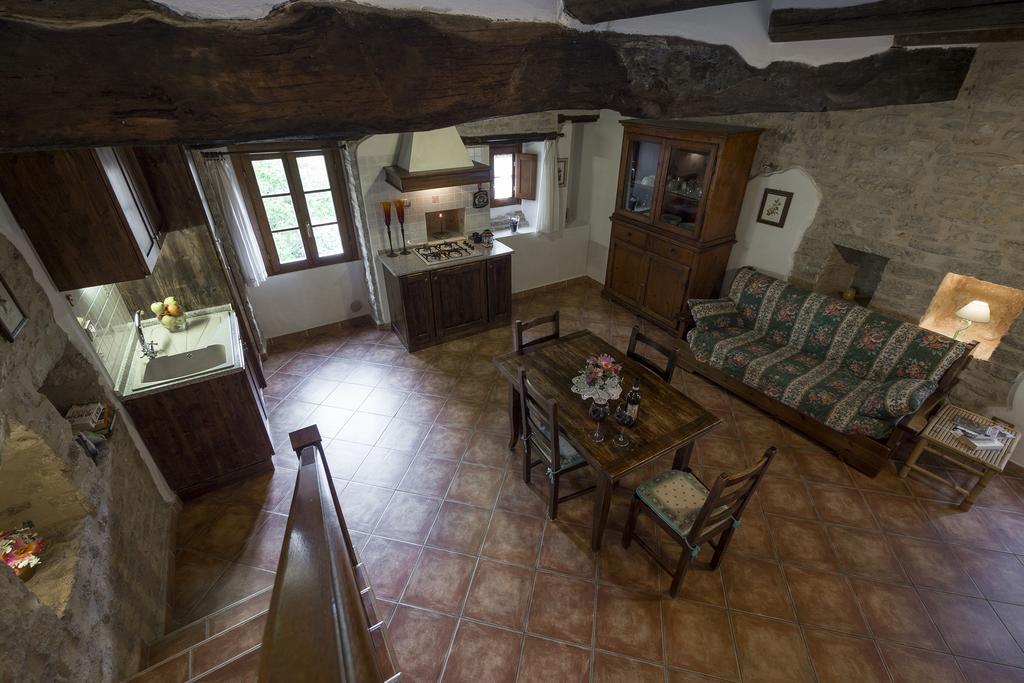 Agriturismo Monte Acuto Umbertide Phòng bức ảnh