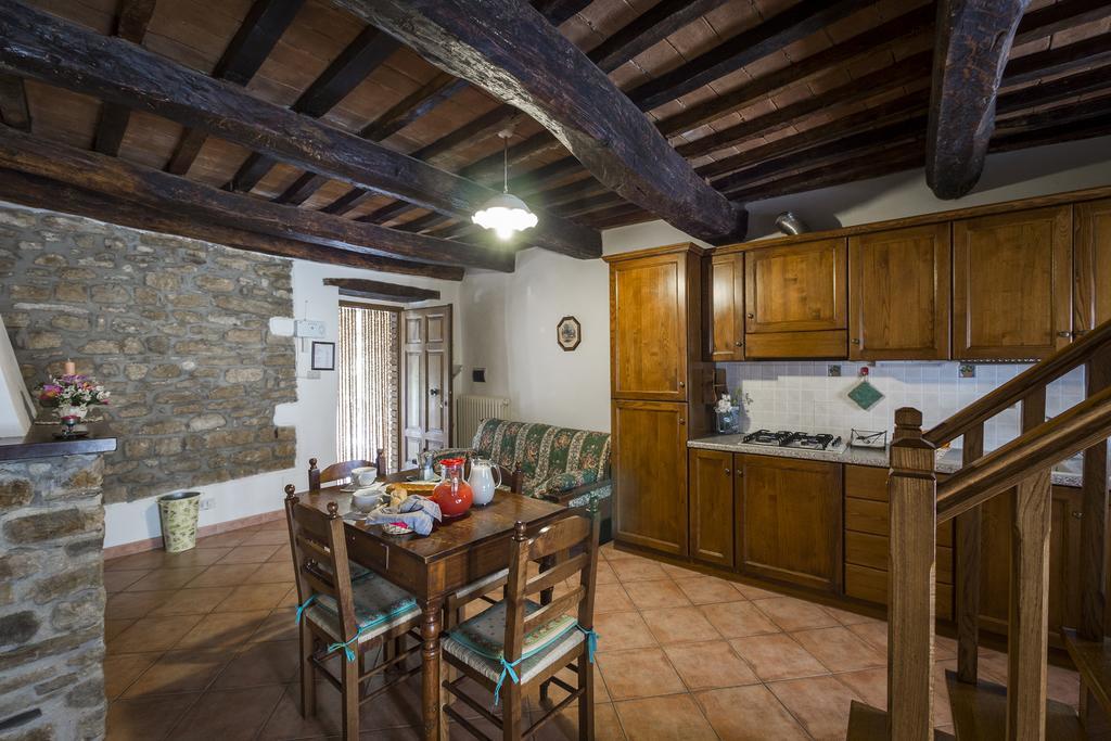 Agriturismo Monte Acuto Umbertide Phòng bức ảnh