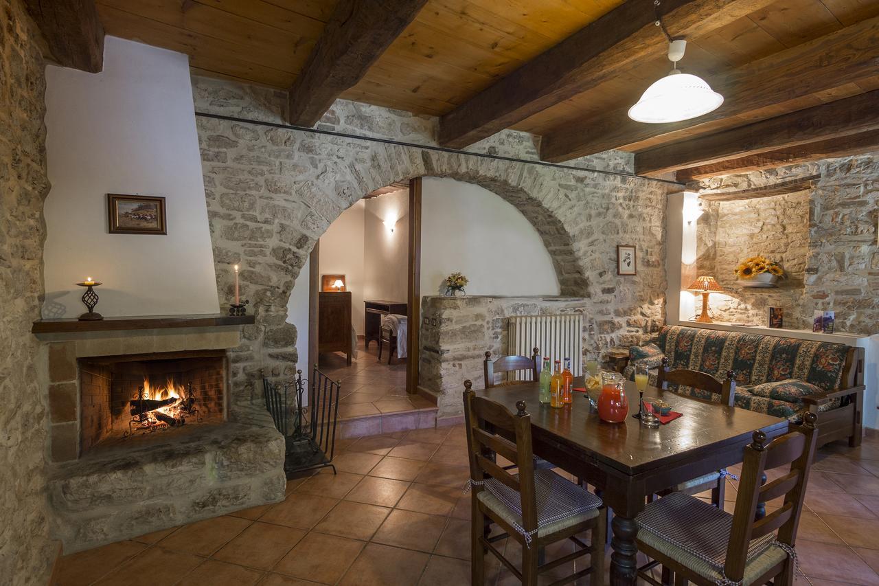 Agriturismo Monte Acuto Umbertide Ngoại thất bức ảnh